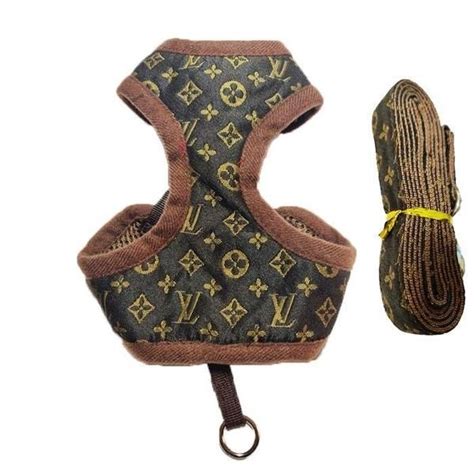 louis vuitton pet kopen|Louis Vuitton leash harness.